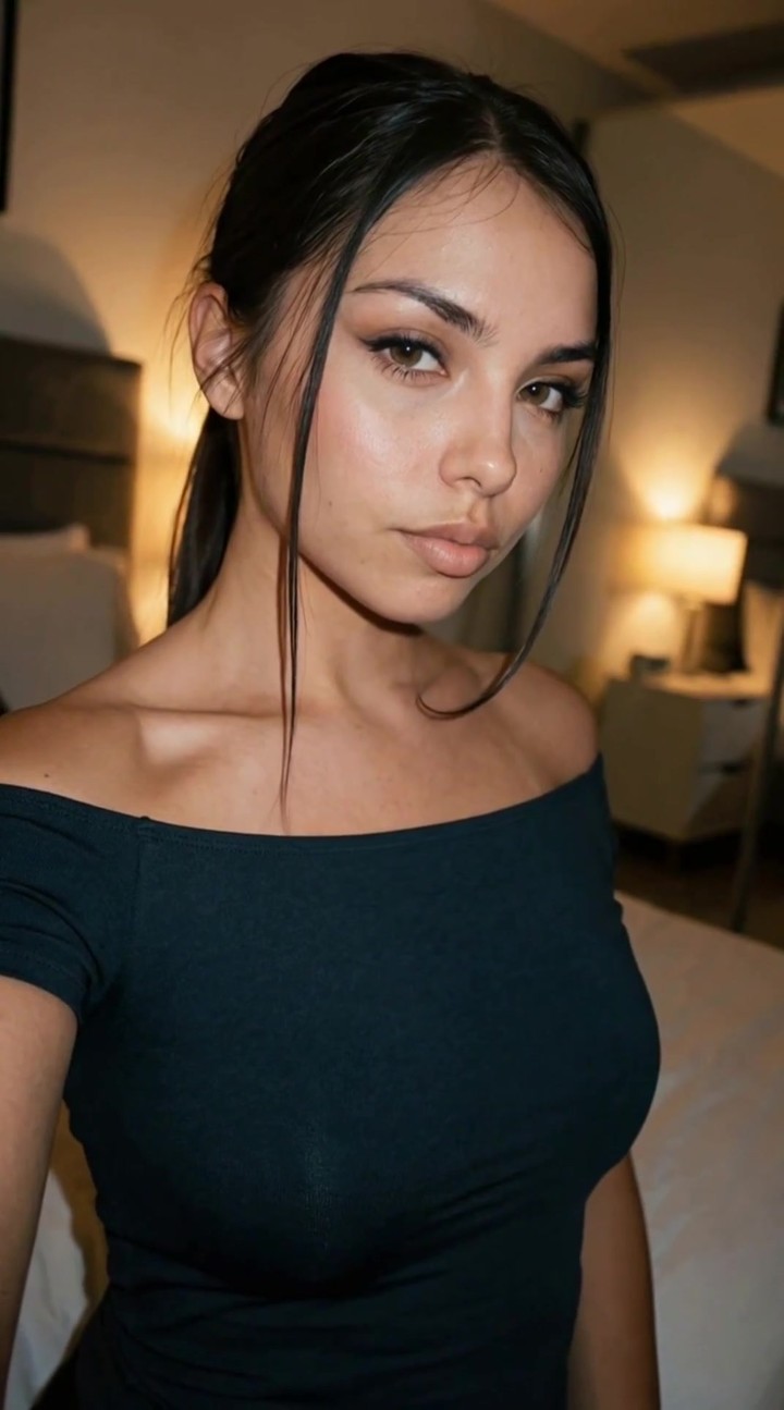 Video thumbnail for Eye contact 👀